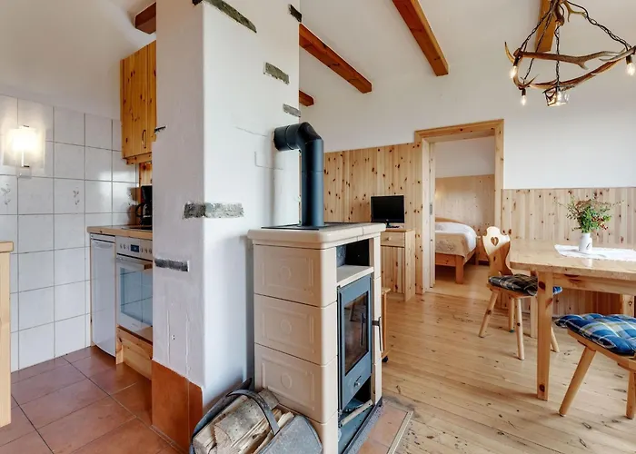 Alpine Hut In Near Area Vakantiehuis