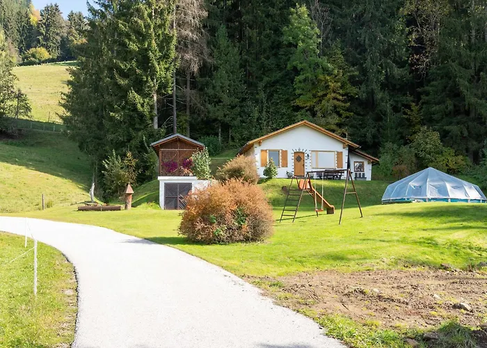 Alpine Hut In Near Area Vakantiehuis Eberstein
